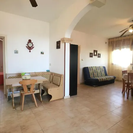 San Giovanni Apartment *
